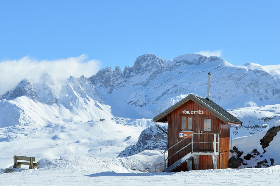 Welches Skigebiet in Savoyen bietet das beste Preis-Leistungs-Verhältnis für Familien?
